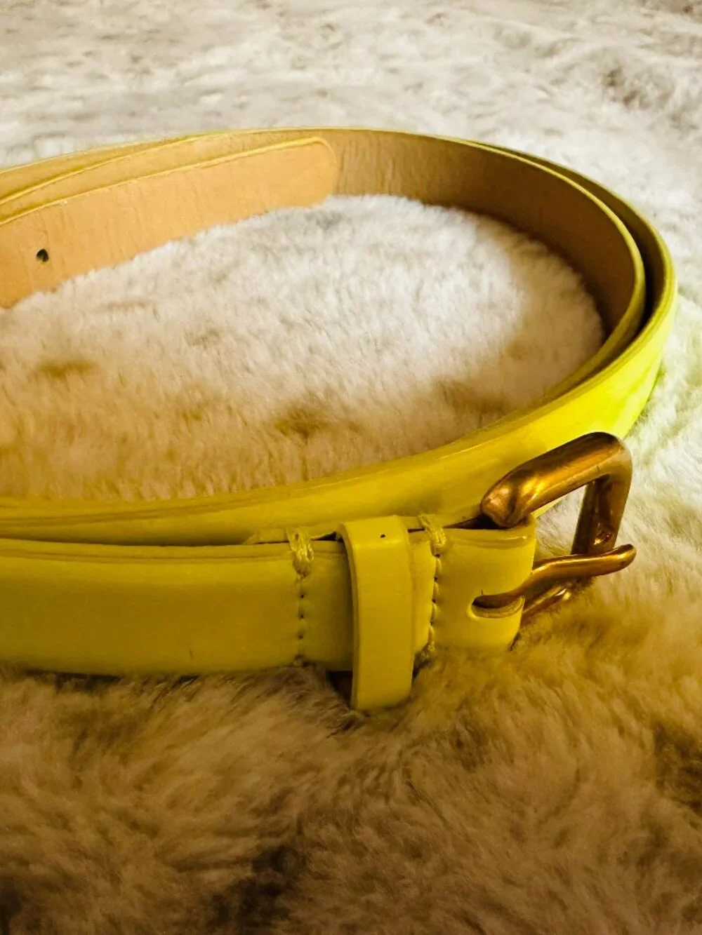 J Crew Neon Lime Yellow Chartreuse Leather Belt Antique Gold Buckle XL - Picture 2 of 3